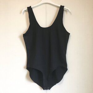 Stretchy Shiny Black Sleeveless Bodysuit